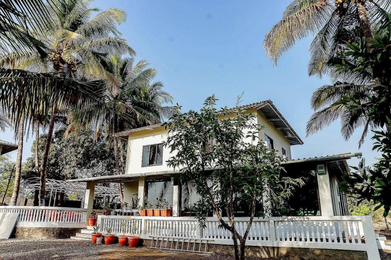 Oyo 29156 Nisarg Holiday Resort Ambli Exterior foto